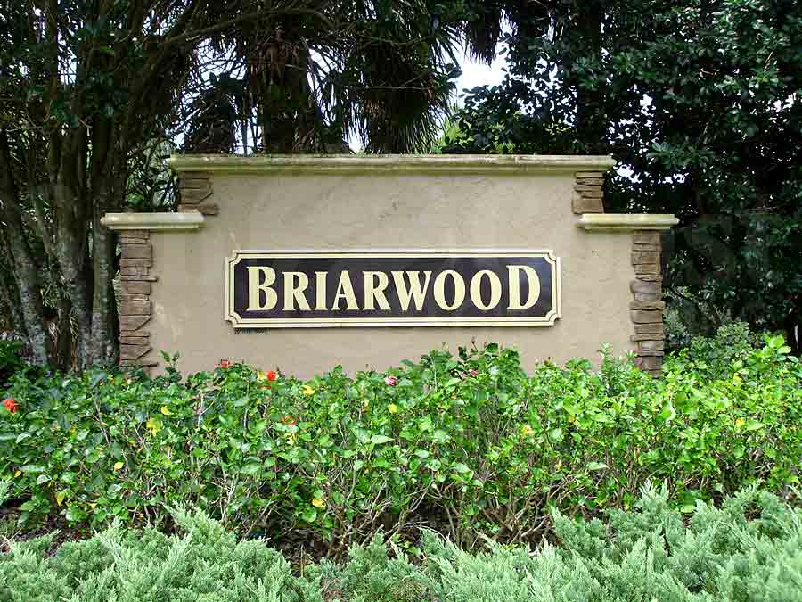 BRIARWOOD Signage